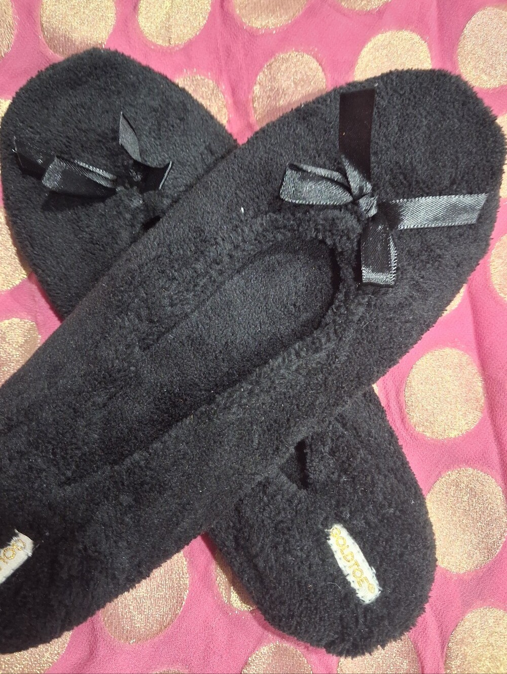 Gold Toe Black Plush Slipper Socks with Gold Logo Tab